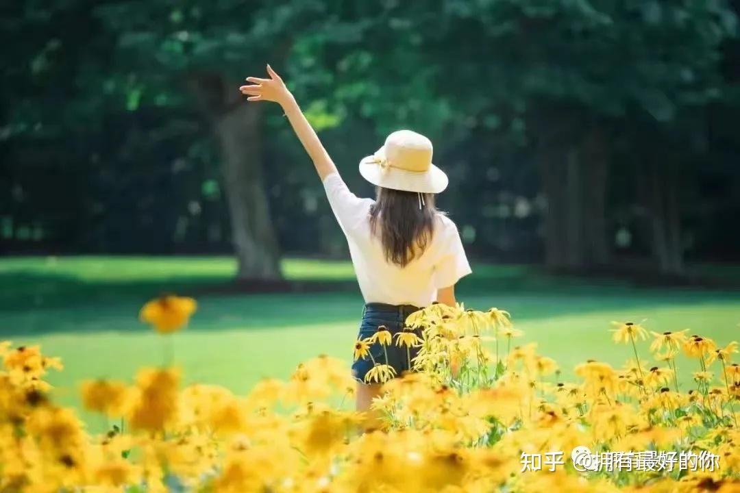 金价或将上涨？老铺黄金(06181)年内再度提价