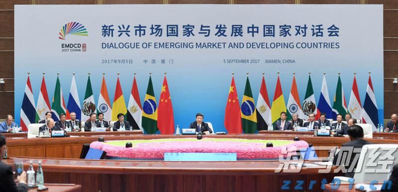 崔东树：2025年上半年二手车交易量同比增2% 行业复苏加速